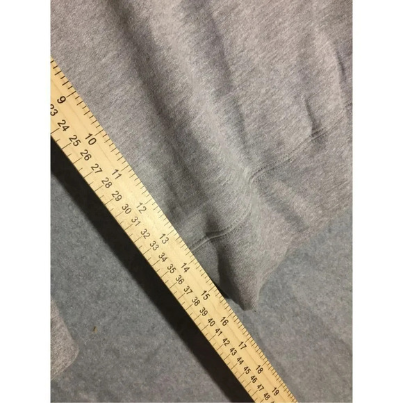 Womens Disney Sweater Size Large Christmas Holidays Mickey Mouse Minnie Winter - Picture 3 of 3